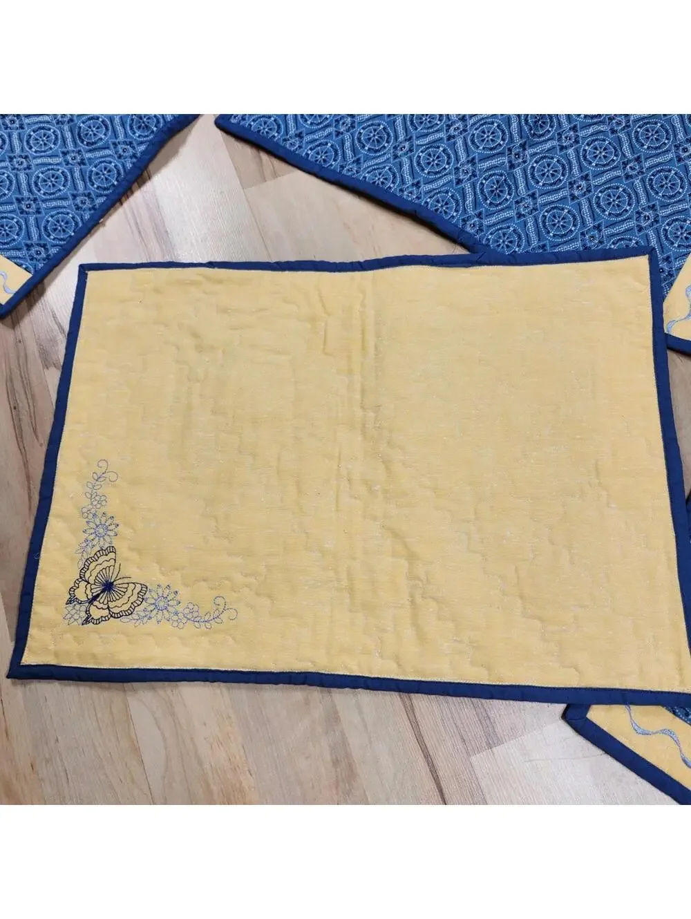 Quilted Placemats Set of 4 Embroidered Butterfly Floral Blue Yellow Handmade